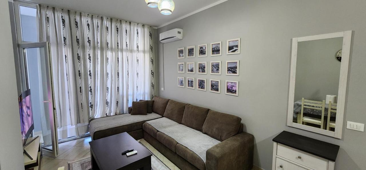 Pleasing Place With Free Parking On Site In Tirana Komuna E Parisit Buitenkant foto